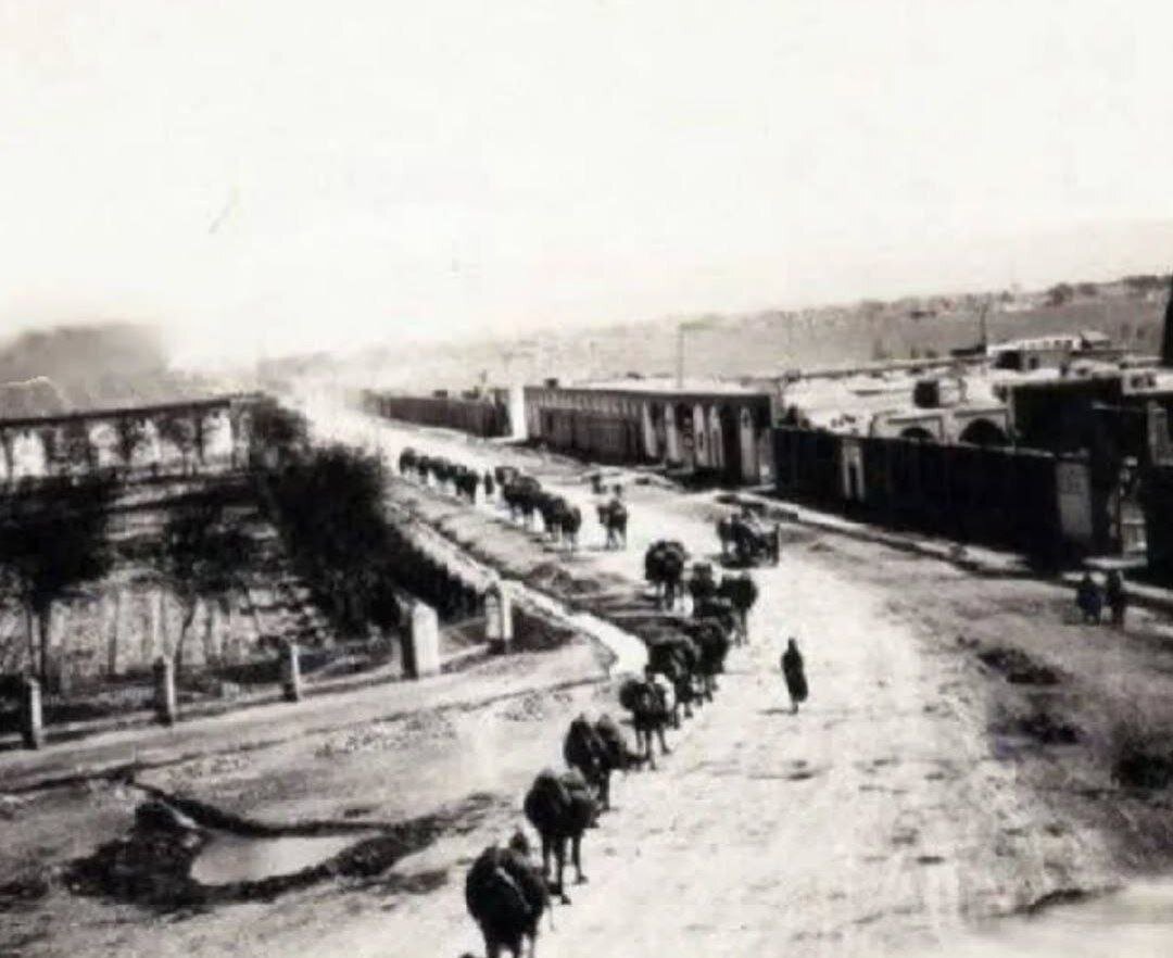 عکس/ خیابان ولیعصر تهران وقتی هنوز خاکی بود