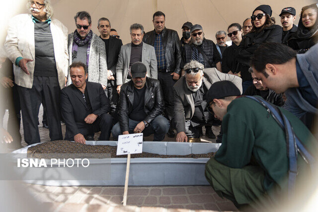 گزارش تصویری| جای خالی هنرمندان در بدرقه همایون ارشادی