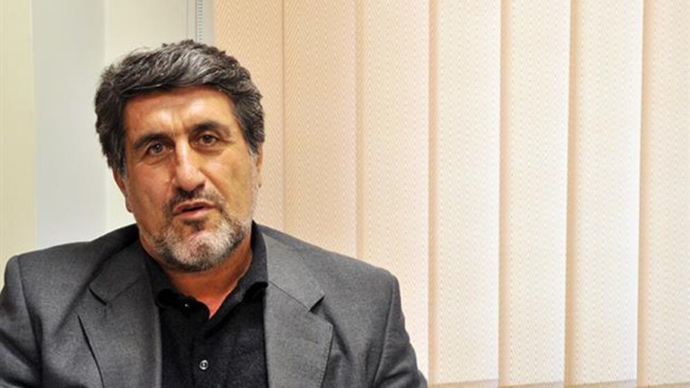 یک راه باقی مانده و آن حذف بودجه دستگاه‌های غیرضروری است/ قنبری: جز ۱۰ میلیون نفر، همه مردم، به‌سختی امروز و فردا می‌کنند