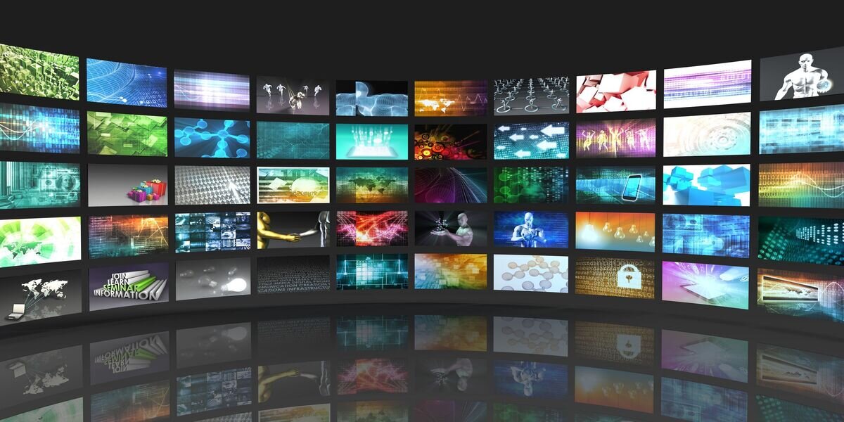 رسانه زیست، پوشش و تصمیمهای نسل زد را غیرقانونی جلوه میدهد/ حذف چهرههای محبوب نسل زد، مرجعیت رسانه را به یوتیوب و بلاگرها واگذار کرد