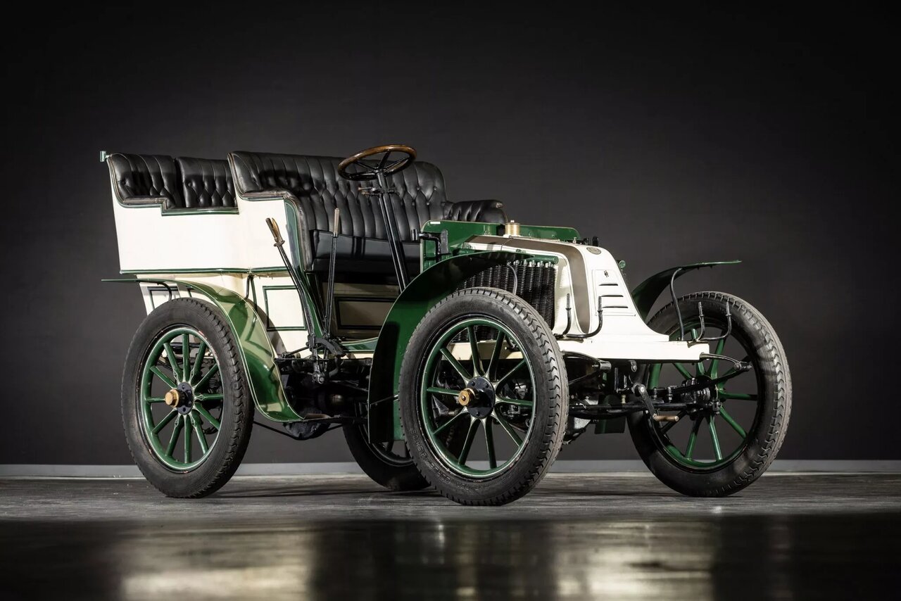 گنجینه پنهان «رنو» با حضور ال‌۹۰ به فروش می‌رسد