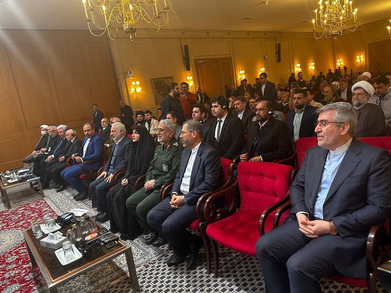 جدیدترین عکس از سردار قاآنی در یک مراسم