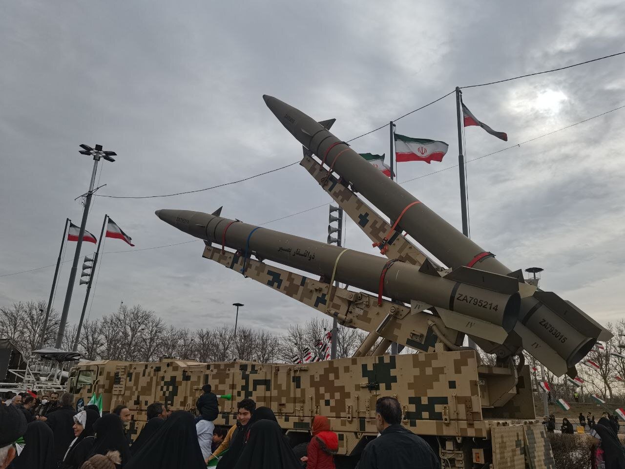 این دو موشک مهم ایرانی در راهپیمایی ۲۲ بهمن نمایش داده شد + اسامی و تصاویر