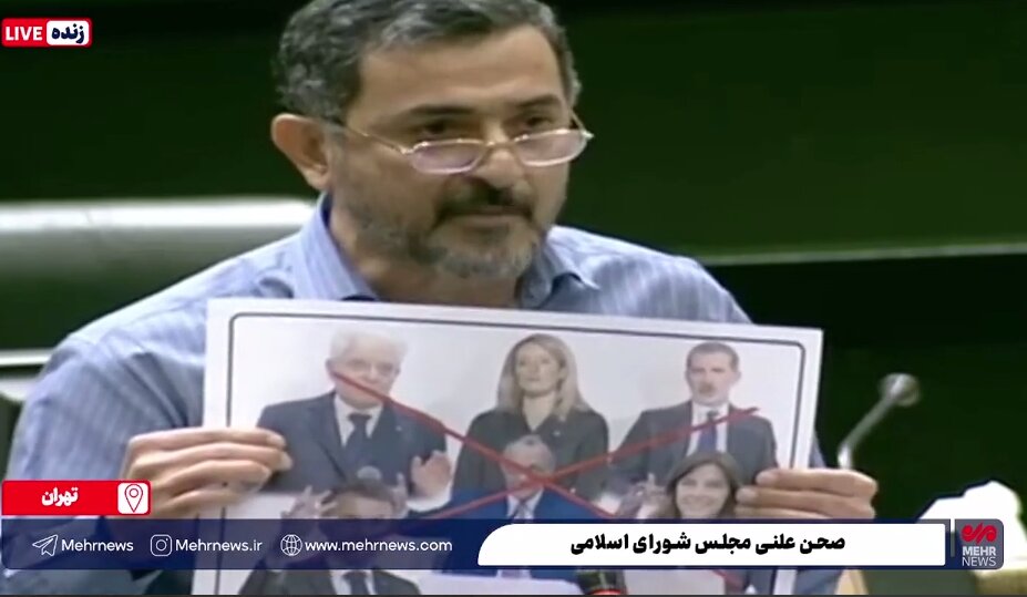 یک نماینده مجلس تصاویر سران اروپایی را به سطل آشغال ریخت/ زارعی: بیت مهم حضرت آیت الله العظمی نوری همدانی را فریاد میکنیم+ عکس