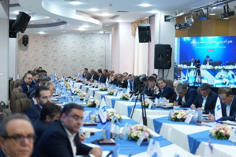 تاکید بر ارتقای کیفی شاخص‌ها در بانک صادرات ایران/ افشین خانی: اعتماد پایدار مشتریان، پشتوانه اصلی توسعه است
