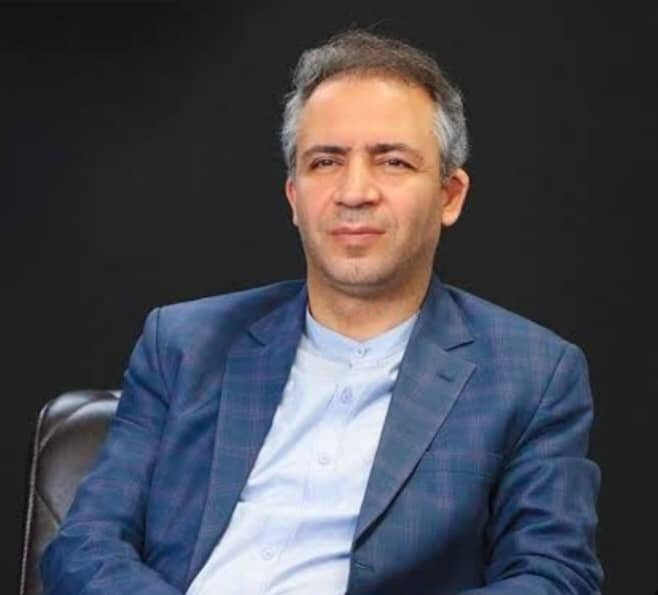 شقاقیشهری: جنگ ترکیبی به حوزه هواپیمایی رسیده / اختلال پروازها چگونه به قیمت کالا و دلار میرسد؟ / واردات تا ۱۲۰ درصد گران میشود