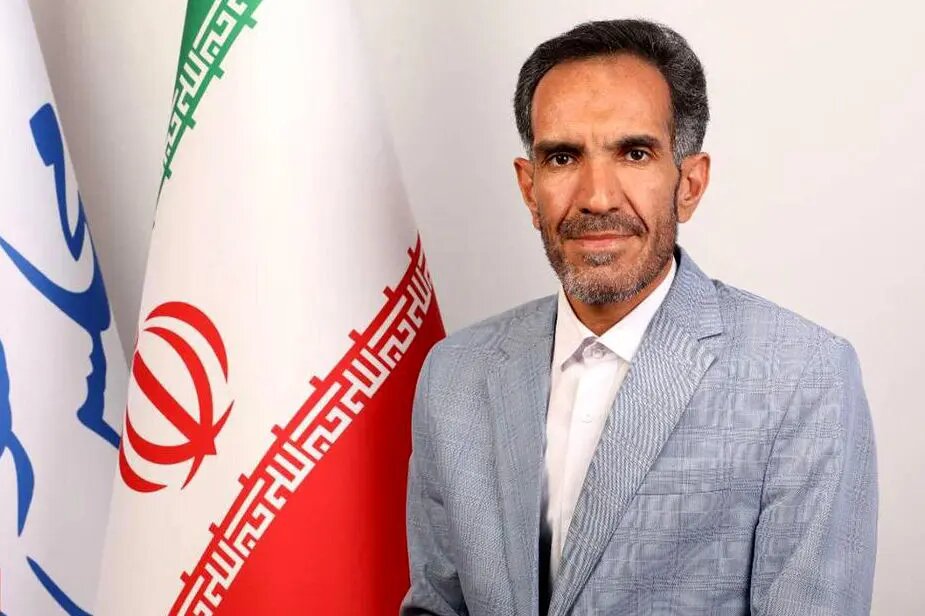 پسلرزه اظهارات ثابتی درباره قیمت داشتن نمایندگان/ لاهوتی: برخی باید در مجلس تست روانشناسی بدهند/ بیات: شکواییه علیه نماینده تهران اعلام وصول شد