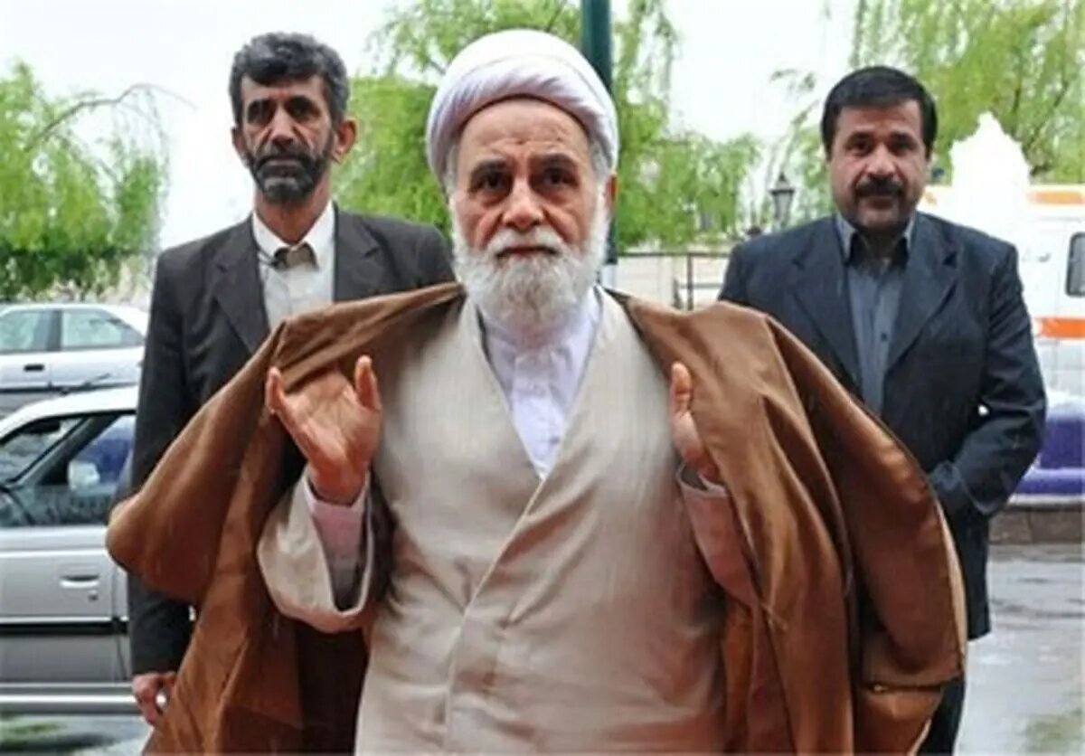 ناطق نوری؛ سیاستمدار لوطی/ درباره میراث شیخ علی اکبر نوری که تصاویر مراسم ختم برادرش نشان از مرام و جایگاه او در «سیاست ورزی در جمهوری اسلامی» دارد